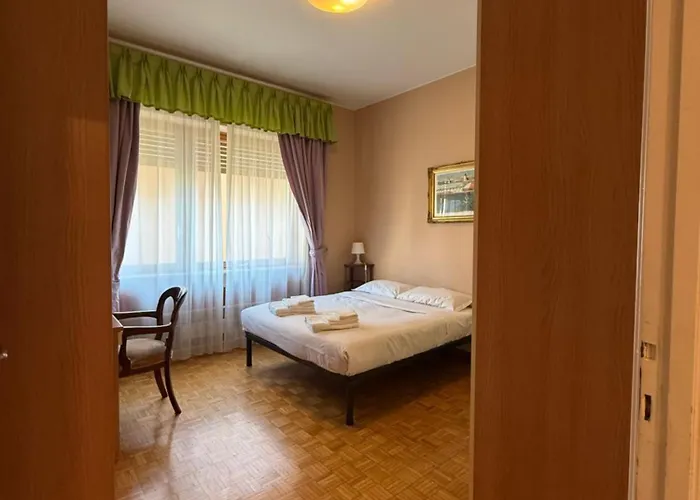 Aurelia With Parking And Near Vatican Gasthuis Rome